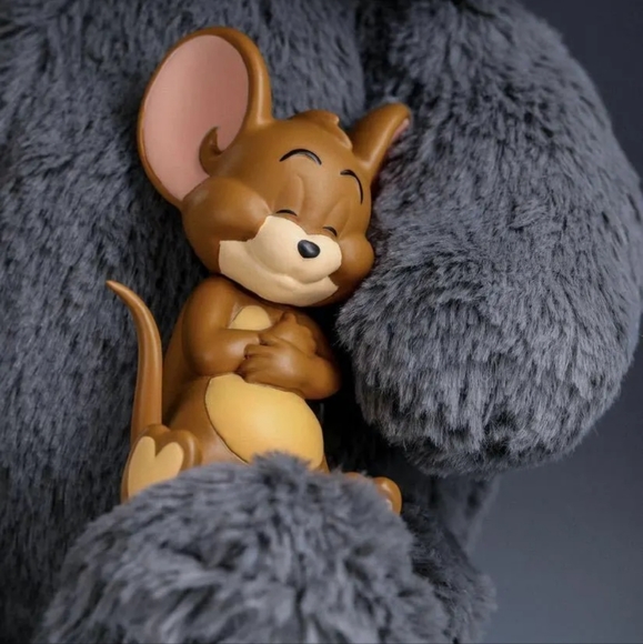 Tom and Jerry Soap Studio Figure Plush Teddy Bear - Picture 13 of 15